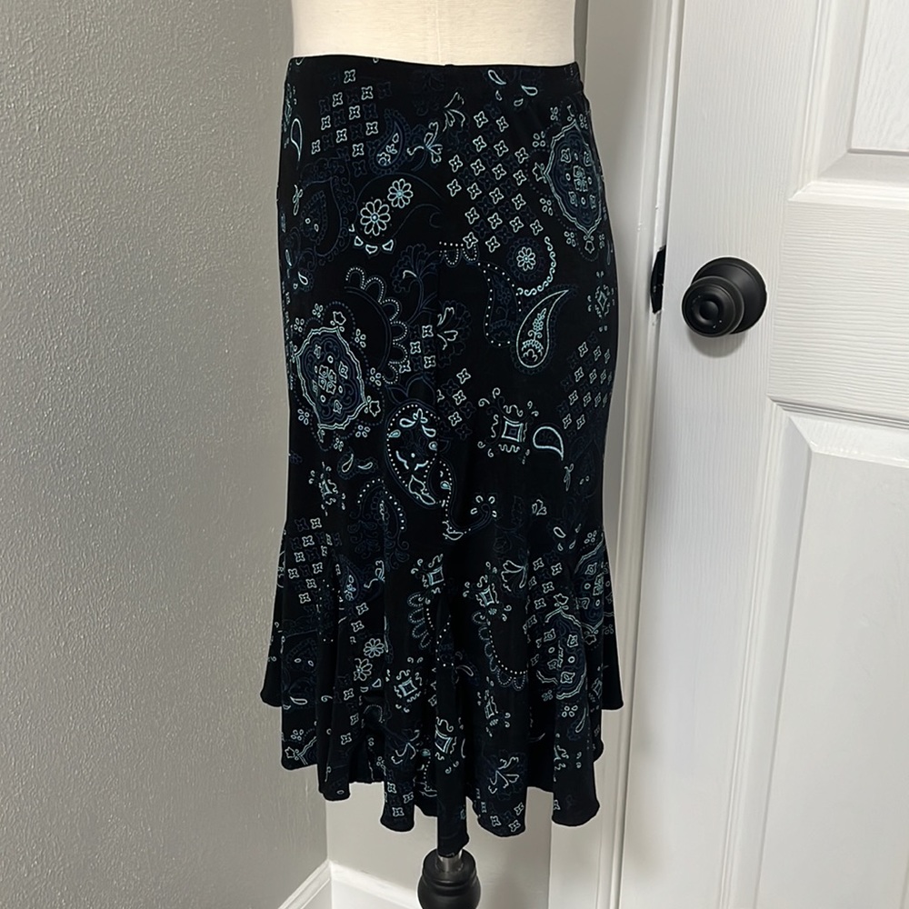 Briggs New York Petite Casual Fit & Flare Knee Length Skirt - Picture 2 of 13